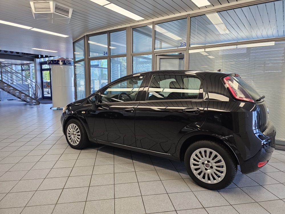 Fiat Punto Evo bei Hoffmann Automobile in Wolfsburg kaufen und sofort mitnehmen - Bild 17