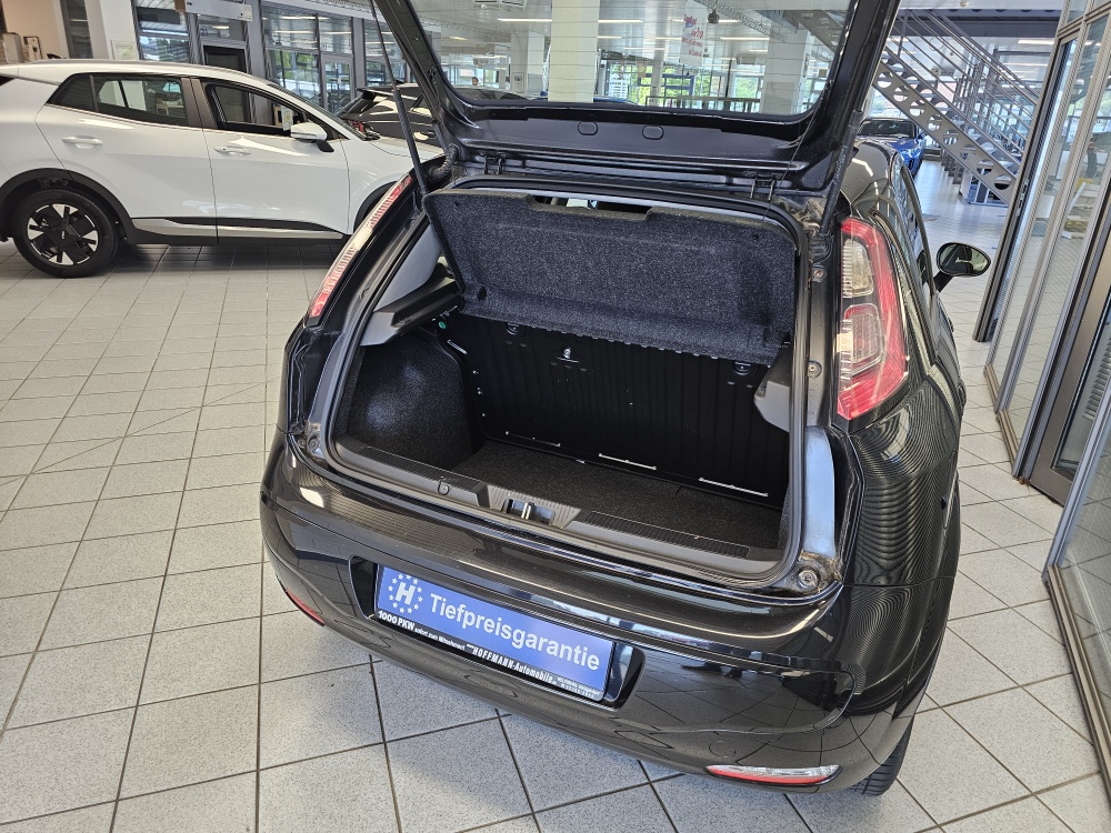 Fiat Punto Evo bei Hoffmann Automobile in Wolfsburg kaufen und sofort mitnehmen - Bild 2