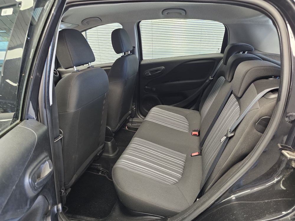 Fiat Punto Evo bei Hoffmann Automobile in Wolfsburg kaufen und sofort mitnehmen - Bild 4