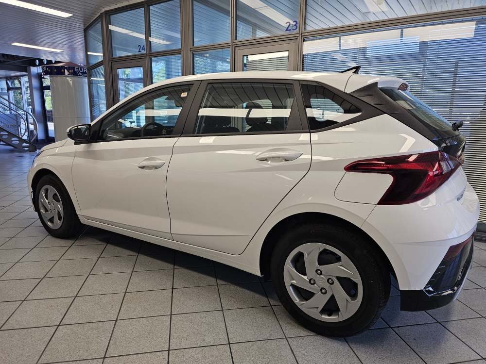 Hyundai i20 bei Hoffmann Automobile in Wolfsburg kaufen und sofort mitnehmen - Bild 25
