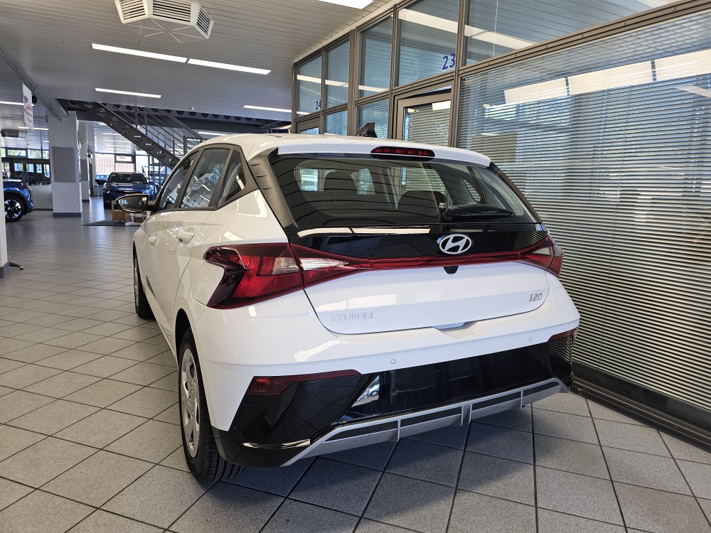 Hyundai i20 bei Hoffmann Automobile in Wolfsburg kaufen und sofort mitnehmen - Bild 3