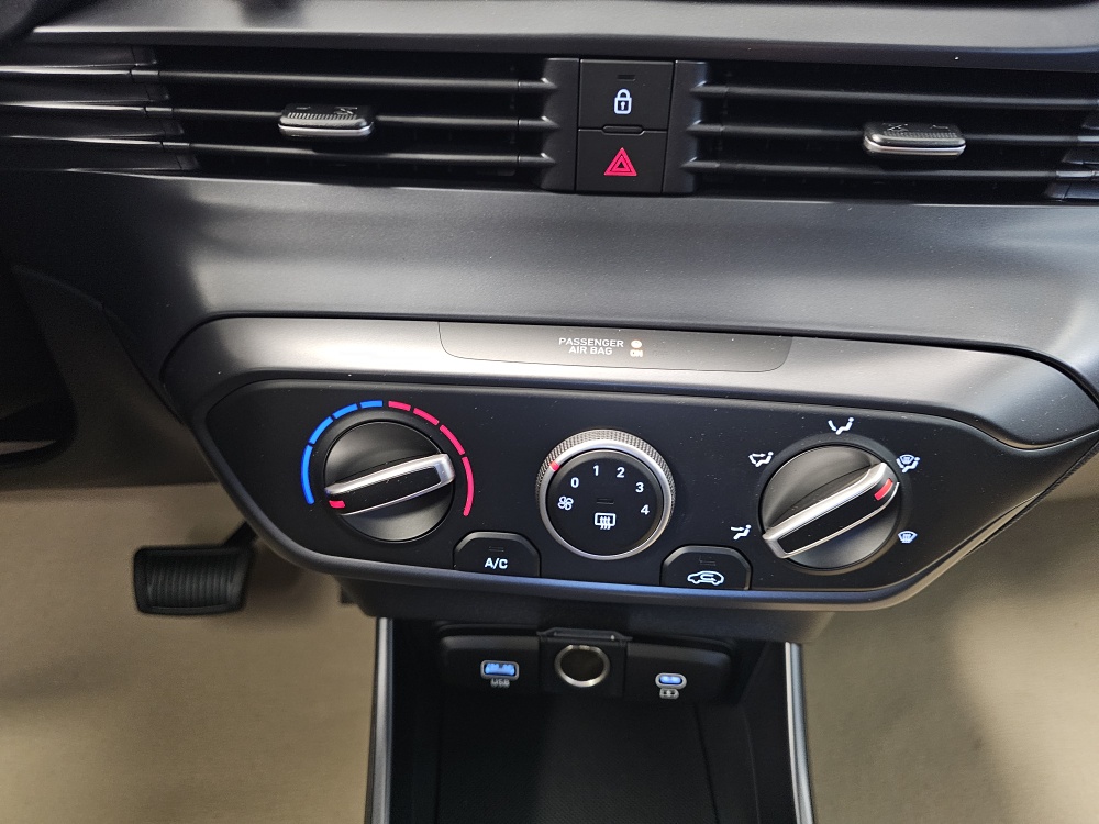 Hyundai i20 bei Hoffmann Automobile in Wolfsburg kaufen und sofort mitnehmen - Bild 9