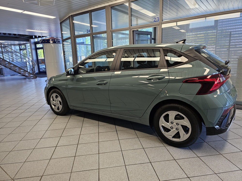 Hyundai i20 bei Hoffmann Automobile in Wolfsburg kaufen und sofort mitnehmen - Bild 20