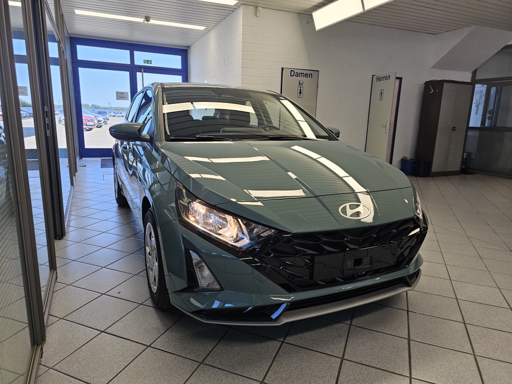 Hyundai i20 bei Hoffmann Automobile in Wolfsburg kaufen und sofort mitnehmen - Bild 23