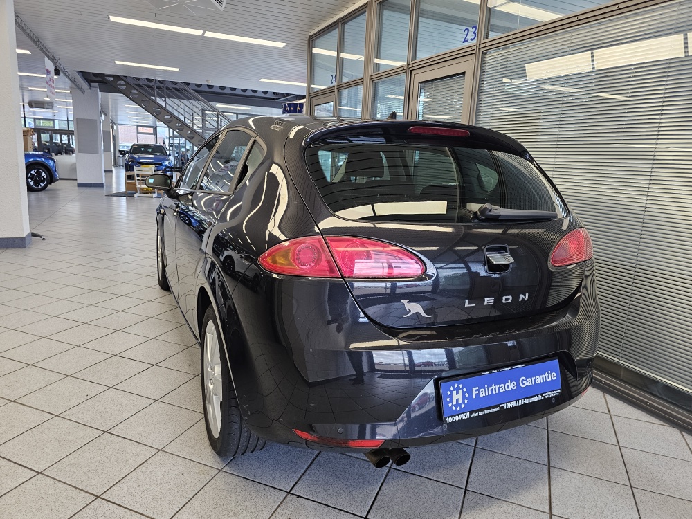 Seat Leon bei Hoffmann Automobile in Wolfsburg kaufen und sofort mitnehmen - Bild 3