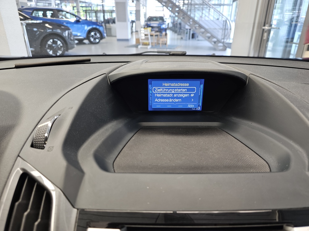 Ford Grand C-Max bei Hoffmann Automobile in Wolfsburg kaufen und sofort mitnehmen - Bild 11