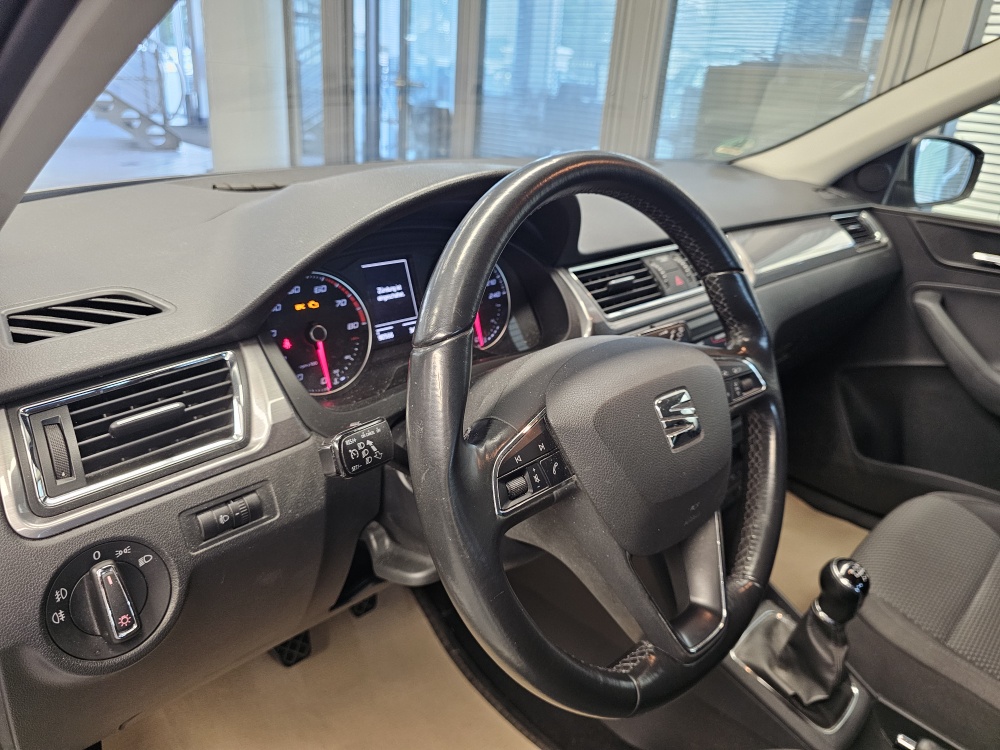Seat Toledo bei Hoffmann Automobile in Wolfsburg kaufen und sofort mitnehmen - Bild 18