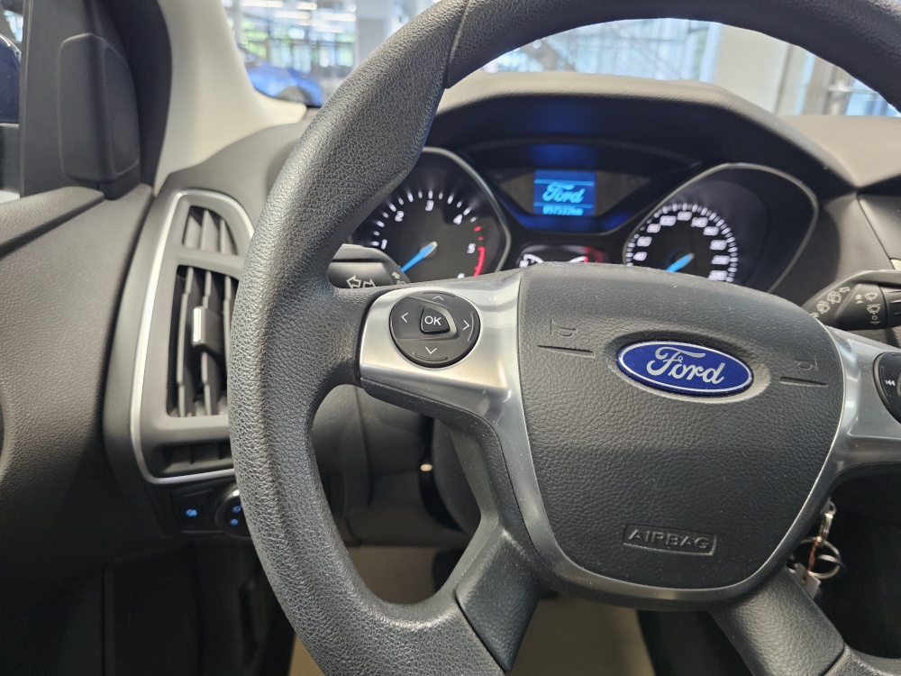 Ford Focus bei Hoffmann Automobile in Wolfsburg kaufen und sofort mitnehmen - Bild 10