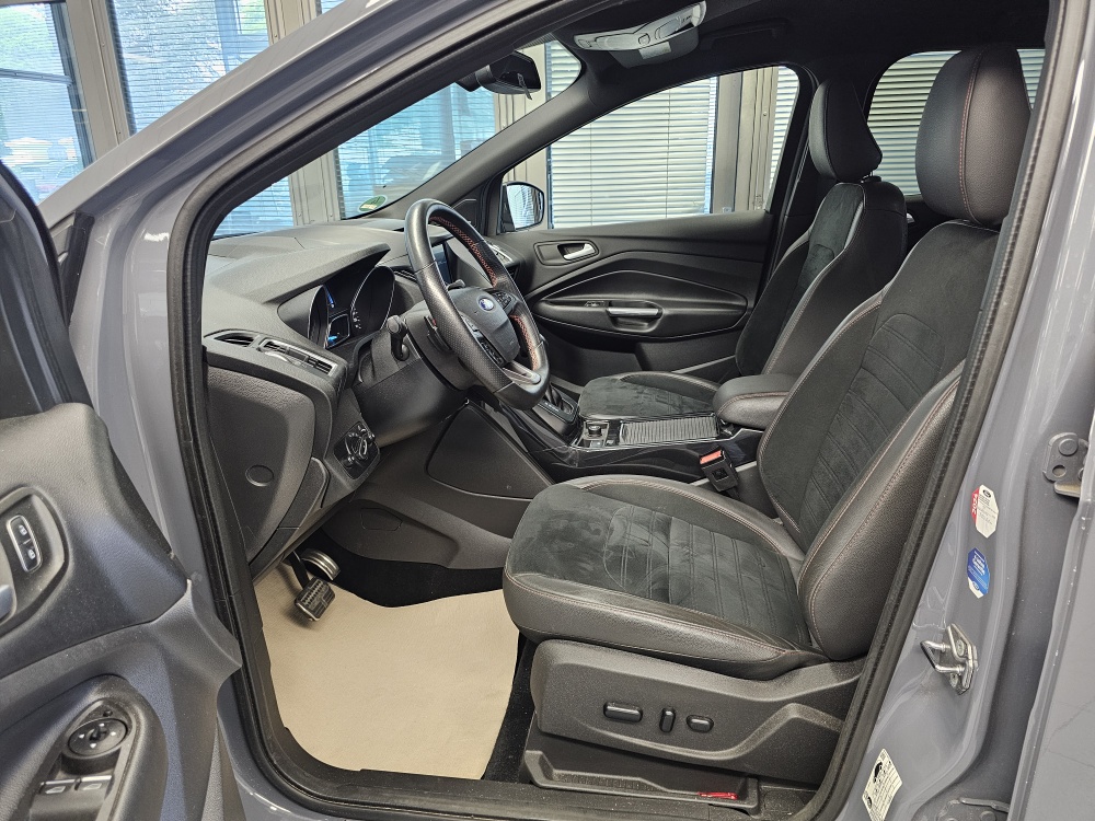 Ford Kuga bei Hoffmann Automobile in Wolfsburg kaufen und sofort mitnehmen - Bild 19