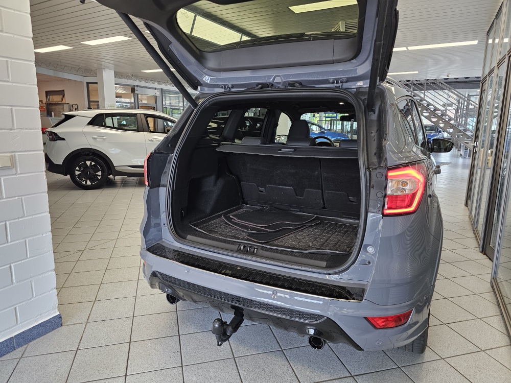 Ford Kuga bei Hoffmann Automobile in Wolfsburg kaufen und sofort mitnehmen - Bild 2