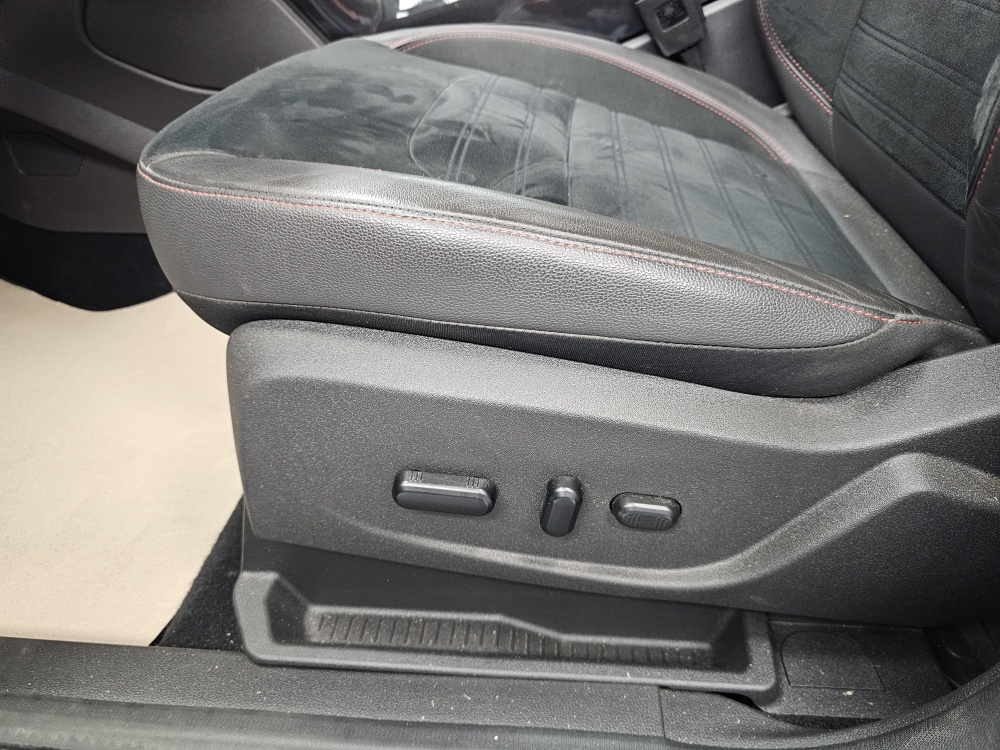 Ford Kuga bei Hoffmann Automobile in Wolfsburg kaufen und sofort mitnehmen - Bild 20