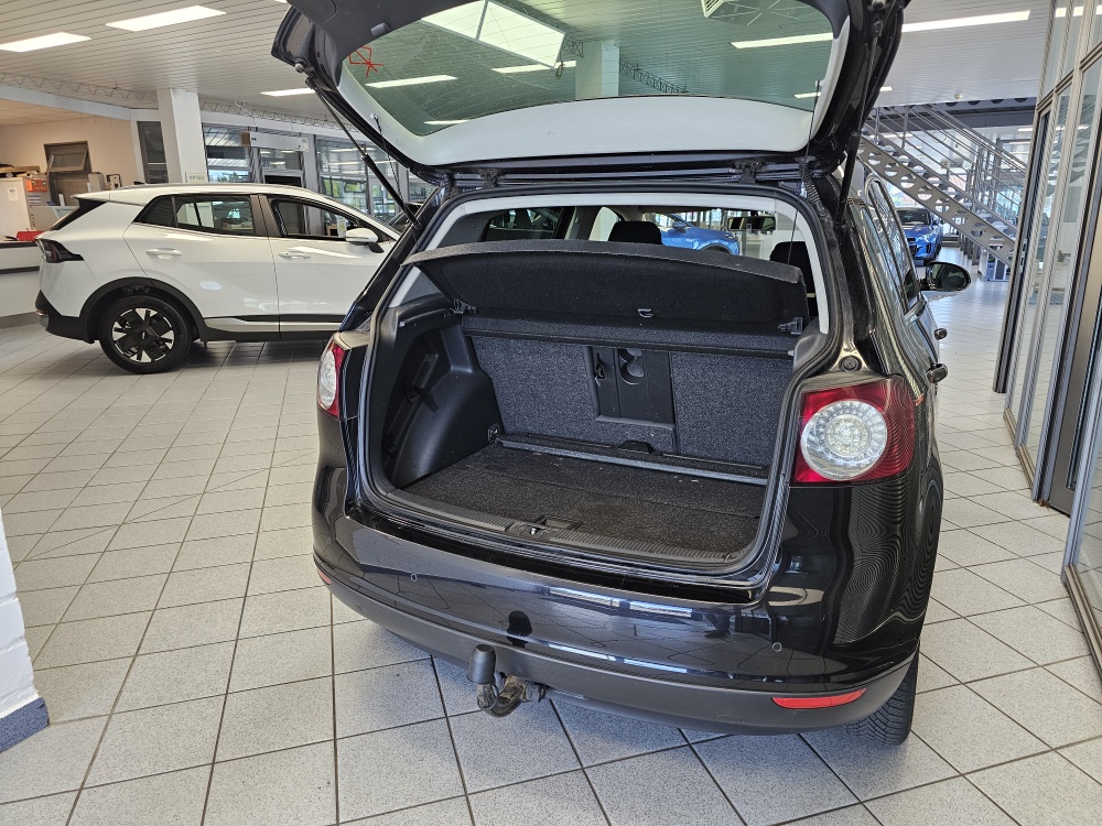 VW Golf Plus bei Hoffmann Automobile in Wolfsburg kaufen und sofort mitnehmen - Bild 2