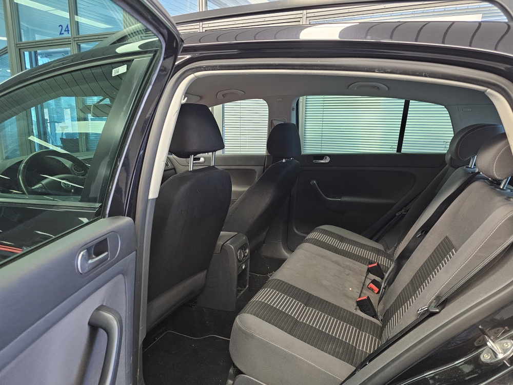 VW Golf Plus bei Hoffmann Automobile in Wolfsburg kaufen und sofort mitnehmen - Bild 5