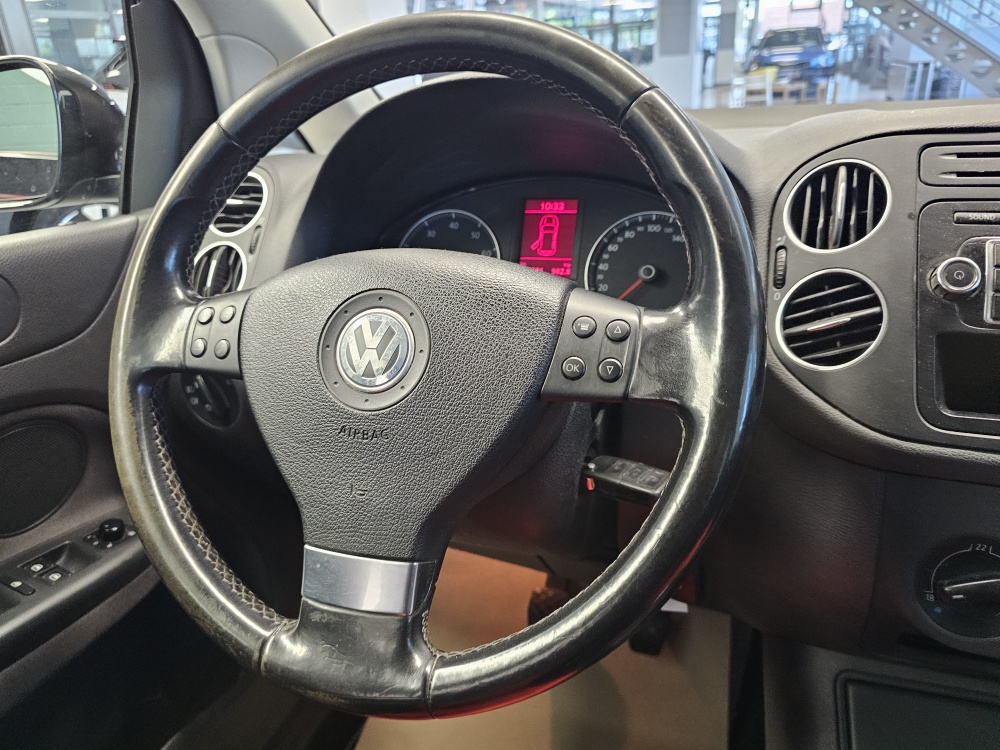 VW Golf Plus bei Hoffmann Automobile in Wolfsburg kaufen und sofort mitnehmen - Bild 9