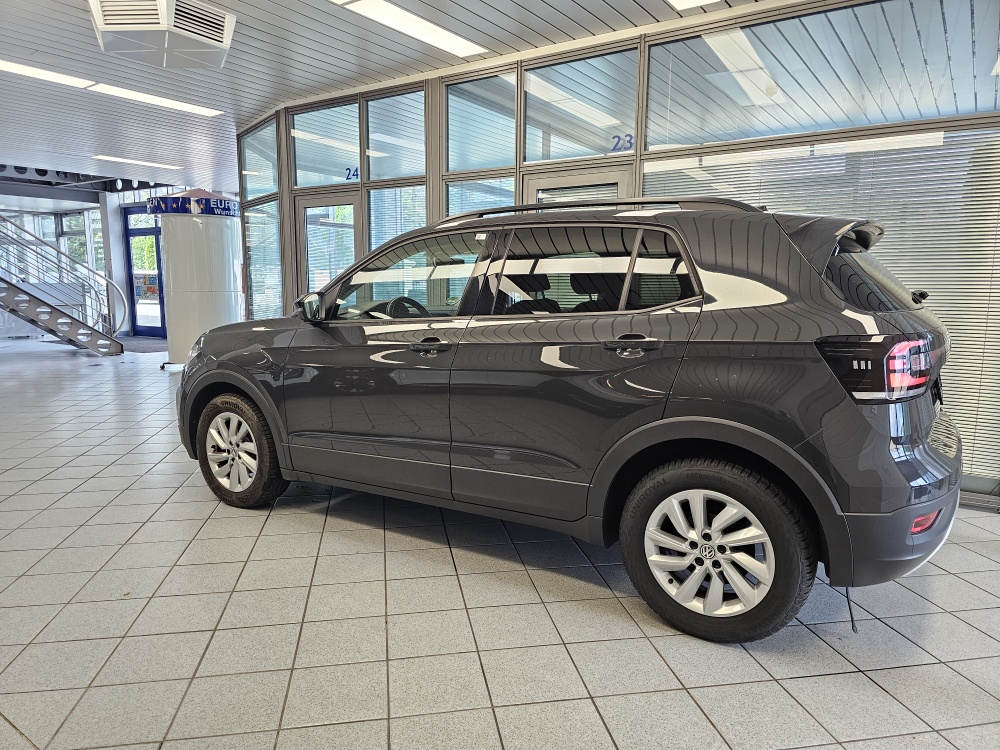 VW T-Cross bei Hoffmann Automobile in Wolfsburg kaufen und sofort mitnehmen - Bild 19