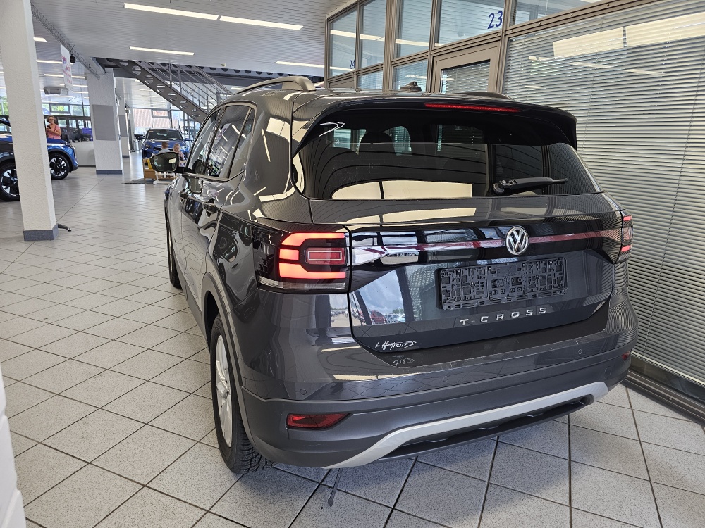 VW T-Cross bei Hoffmann Automobile in Wolfsburg kaufen und sofort mitnehmen - Bild 3