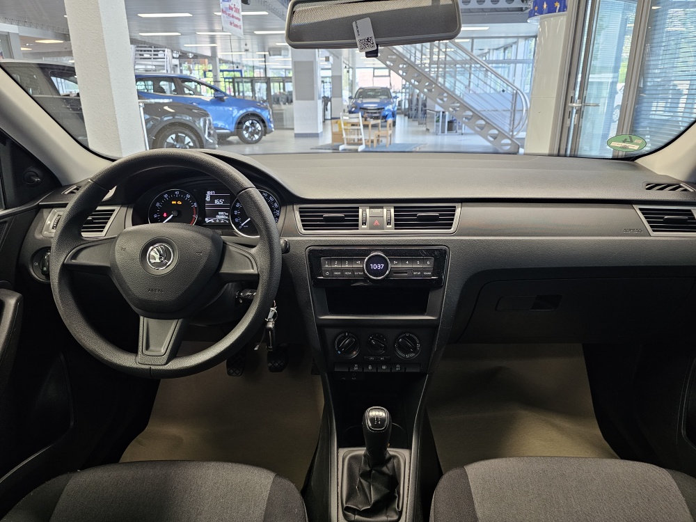 Skoda Rapid Spaceback bei Hoffmann Automobile in Wolfsburg kaufen und sofort mitnehmen - Bild 6