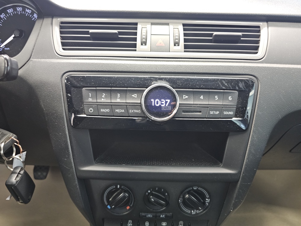 Skoda Rapid Spaceback bei Hoffmann Automobile in Wolfsburg kaufen und sofort mitnehmen - Bild 9
