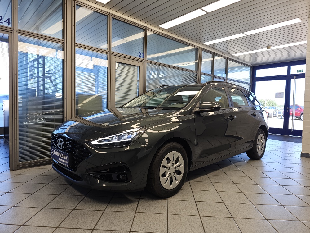 Hyundai i30 Kombi  für nur 21.250,- € bei Hoffmann Automobile in Wolfsburg kaufen und sofort mitnehmen