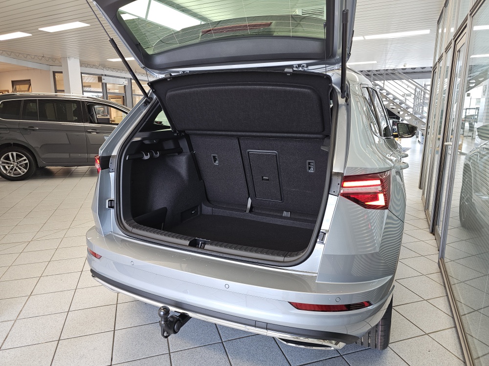 Skoda Karoq bei Hoffmann Automobile in Wolfsburg kaufen und sofort mitnehmen - Bild 2