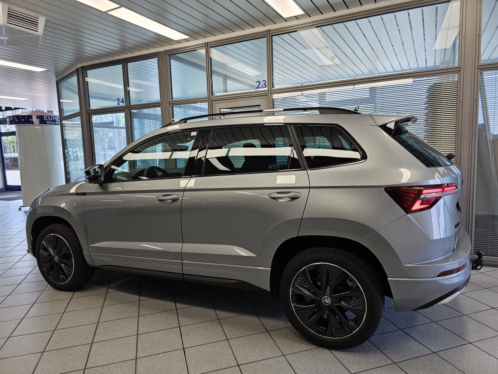 Skoda Karoq bei Hoffmann Automobile in Wolfsburg kaufen und sofort mitnehmen - Bild 26