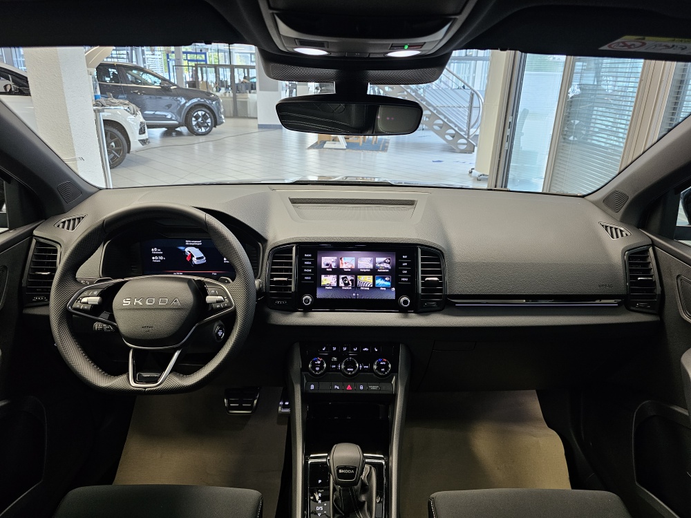 Skoda Karoq bei Hoffmann Automobile in Wolfsburg kaufen und sofort mitnehmen - Bild 7