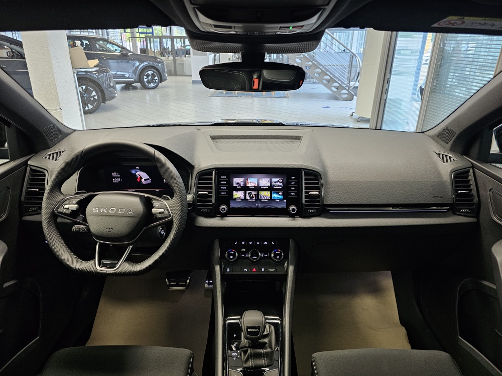 Skoda Karoq bei Hoffmann Automobile in Wolfsburg kaufen und sofort mitnehmen - Bild 7