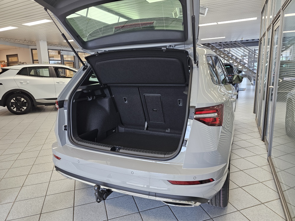 Skoda Karoq bei Hoffmann Automobile in Wolfsburg kaufen und sofort mitnehmen - Bild 2