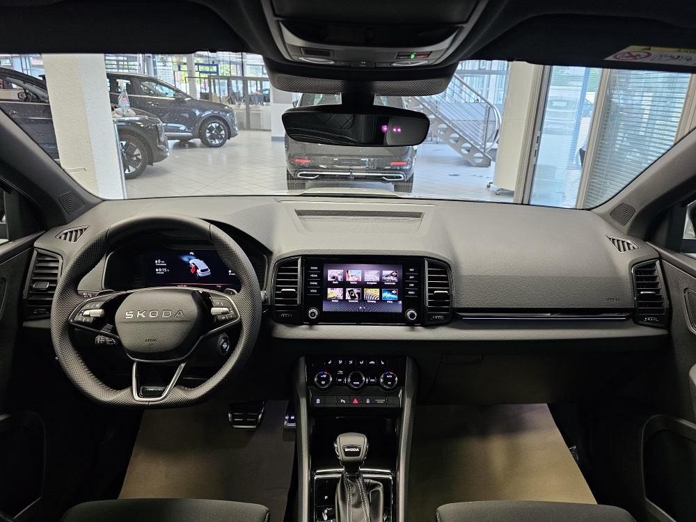 Skoda Karoq bei Hoffmann Automobile in Wolfsburg kaufen und sofort mitnehmen - Bild 7