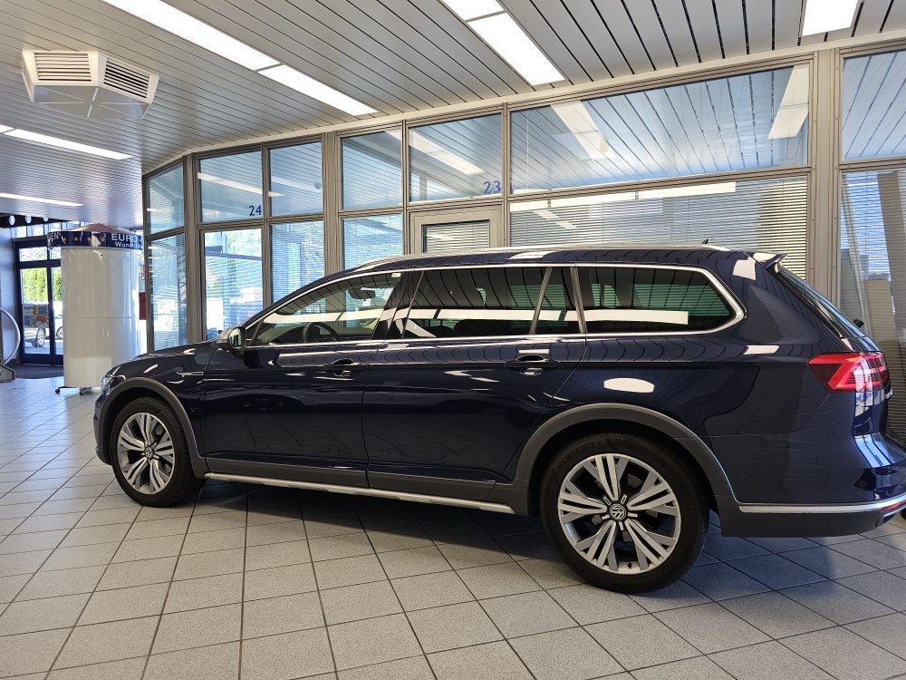 VW Passat Variant bei Hoffmann Automobile in Wolfsburg kaufen und sofort mitnehmen - Bild 22