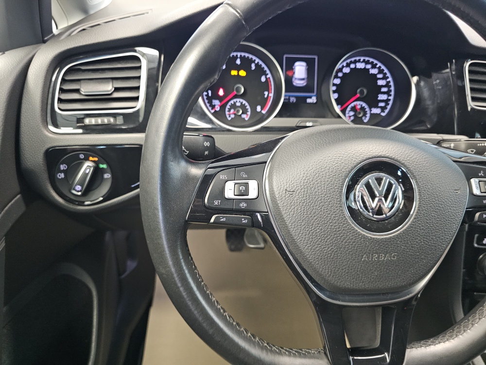 VW Golf bei Hoffmann Automobile in Wolfsburg kaufen und sofort mitnehmen - Bild 14