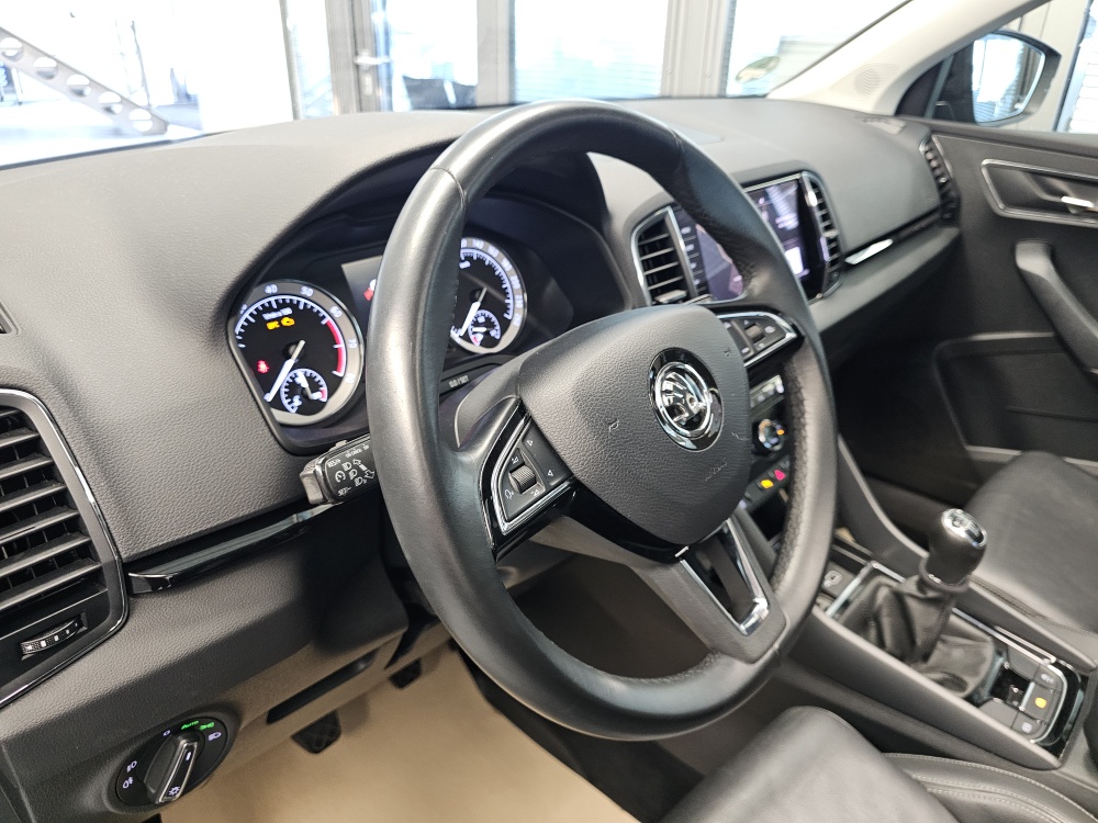 Skoda Karoq bei Hoffmann Automobile in Wolfsburg kaufen und sofort mitnehmen - Bild 21