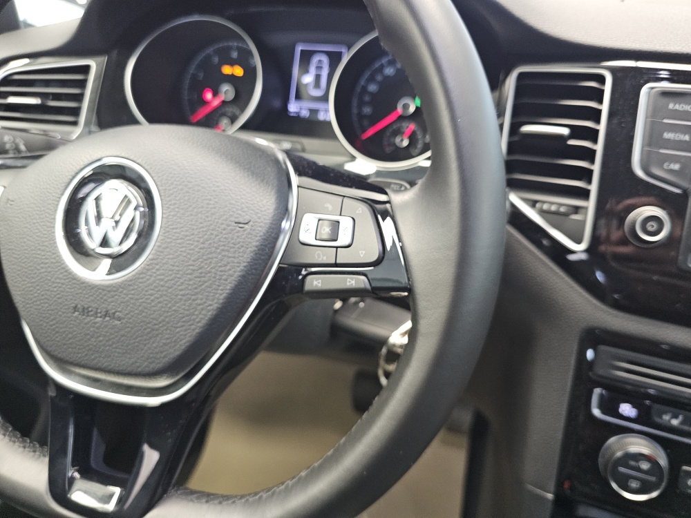 VW Golf Sportsvan bei Hoffmann Automobile in Wolfsburg kaufen und sofort mitnehmen - Bild 11