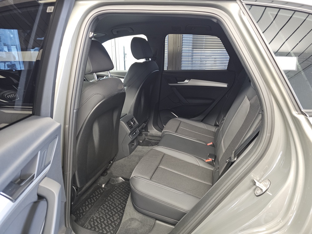Audi Q5 bei Hoffmann Automobile in Wolfsburg kaufen und sofort mitnehmen - Bild 6