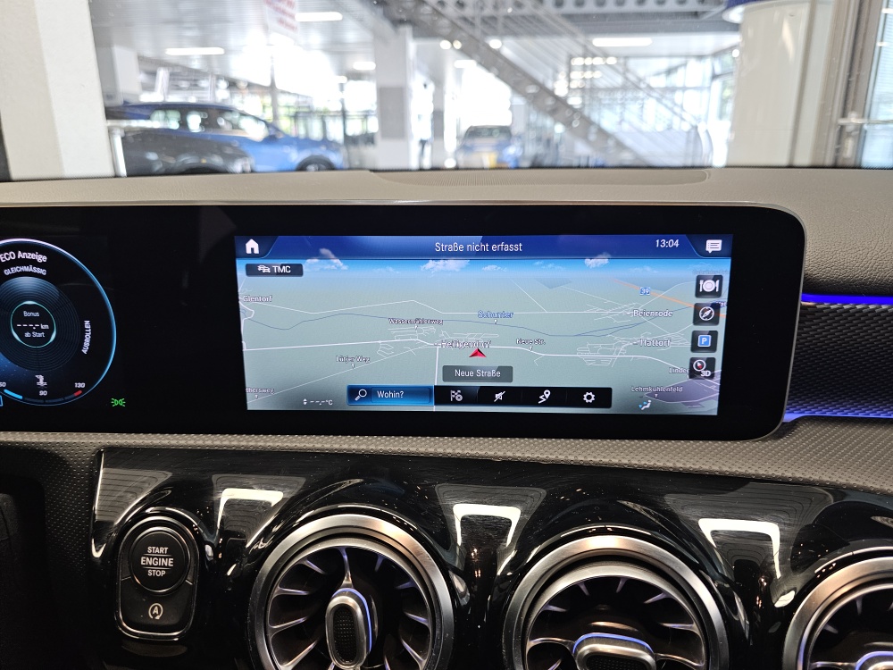 Mercedes-Benz A 200 bei Hoffmann Automobile in Wolfsburg kaufen und sofort mitnehmen - Bild 10
