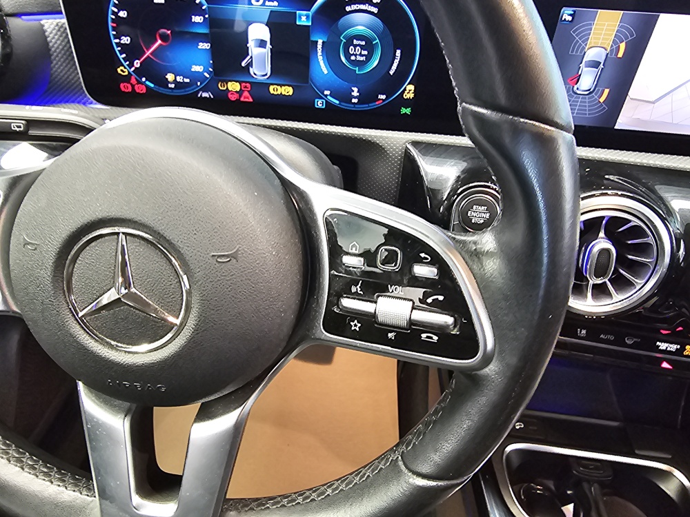 Mercedes-Benz A 200 bei Hoffmann Automobile in Wolfsburg kaufen und sofort mitnehmen - Bild 17