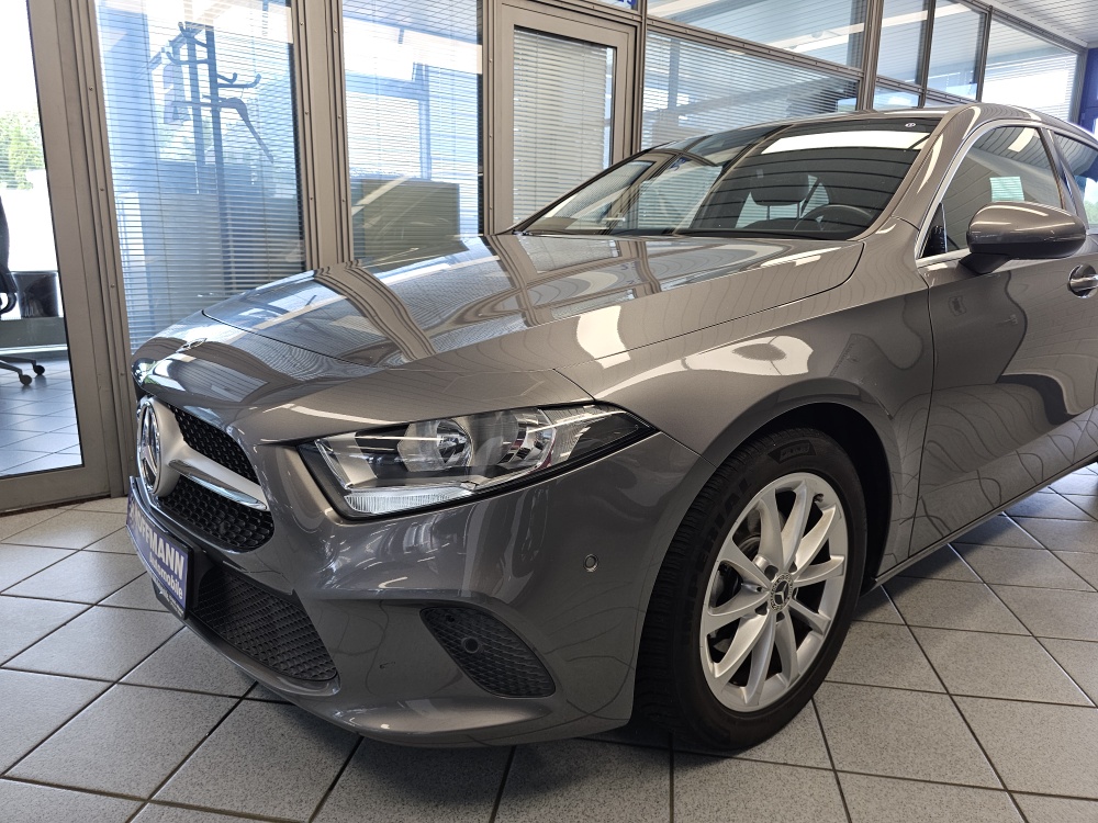 Mercedes-Benz A 200 bei Hoffmann Automobile in Wolfsburg kaufen und sofort mitnehmen - Bild 25