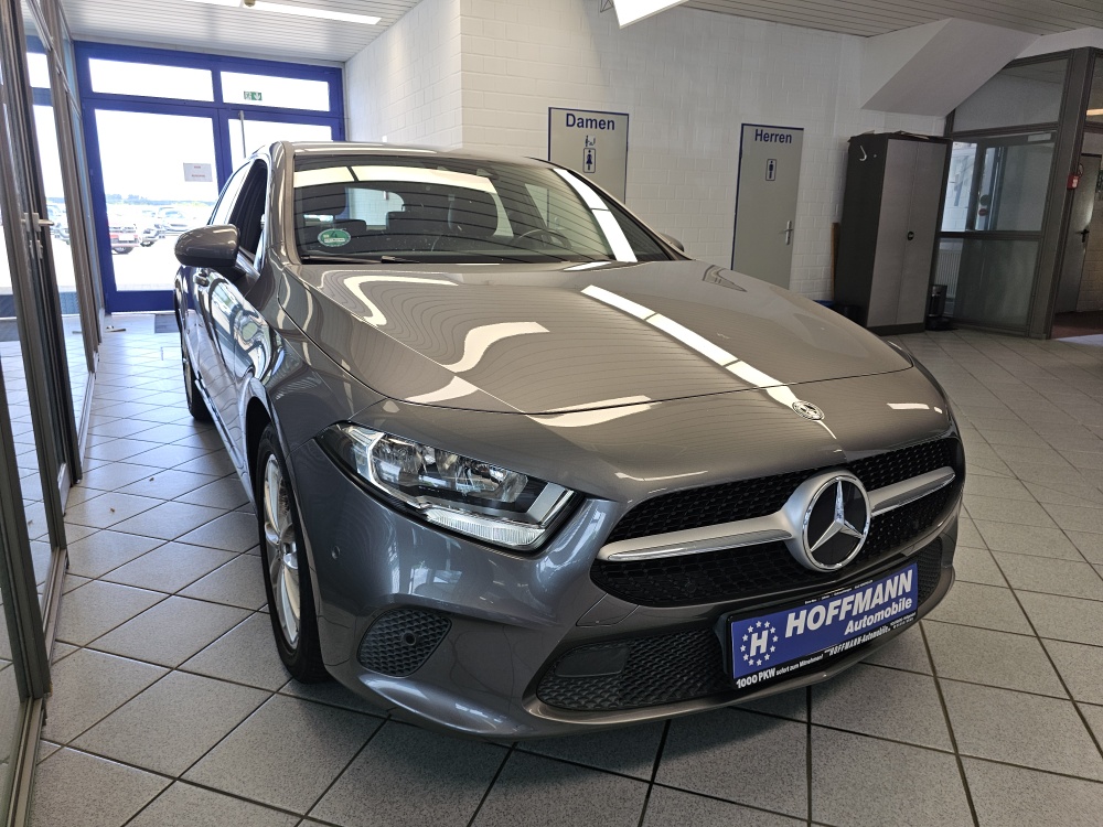 Mercedes-Benz A 200 bei Hoffmann Automobile in Wolfsburg kaufen und sofort mitnehmen - Bild 27