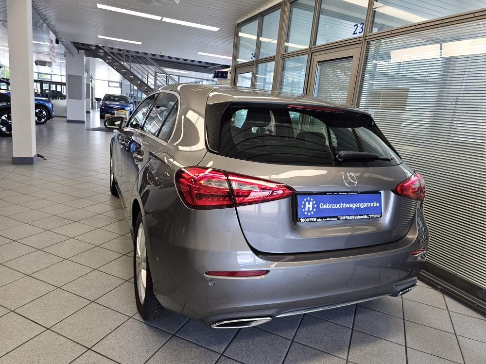Mercedes-Benz A 200 bei Hoffmann Automobile in Wolfsburg kaufen und sofort mitnehmen - Bild 3