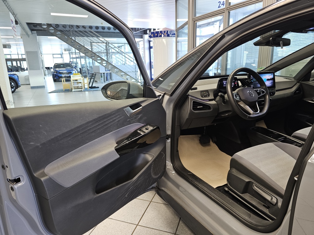 VW ID.3 bei Hoffmann Automobile in Wolfsburg kaufen und sofort mitnehmen - Bild 25