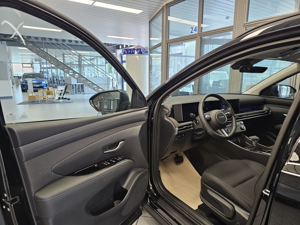 Hyundai Tucson bei Hoffmann Automobile in Wolfsburg kaufen und sofort mitnehmen - Bild 22