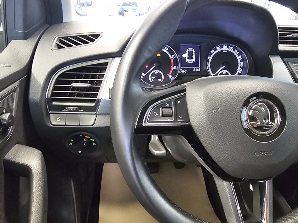 Skoda Fabia bei Hoffmann Automobile in Wolfsburg kaufen und sofort mitnehmen - Bild 13