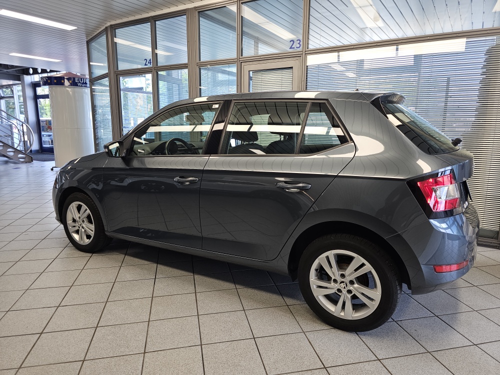 Skoda Fabia bei Hoffmann Automobile in Wolfsburg kaufen und sofort mitnehmen - Bild 19