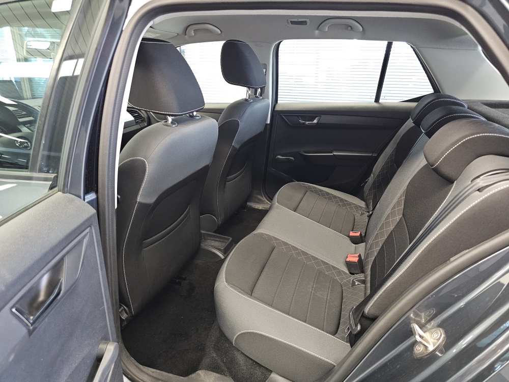 Skoda Fabia bei Hoffmann Automobile in Wolfsburg kaufen und sofort mitnehmen - Bild 5
