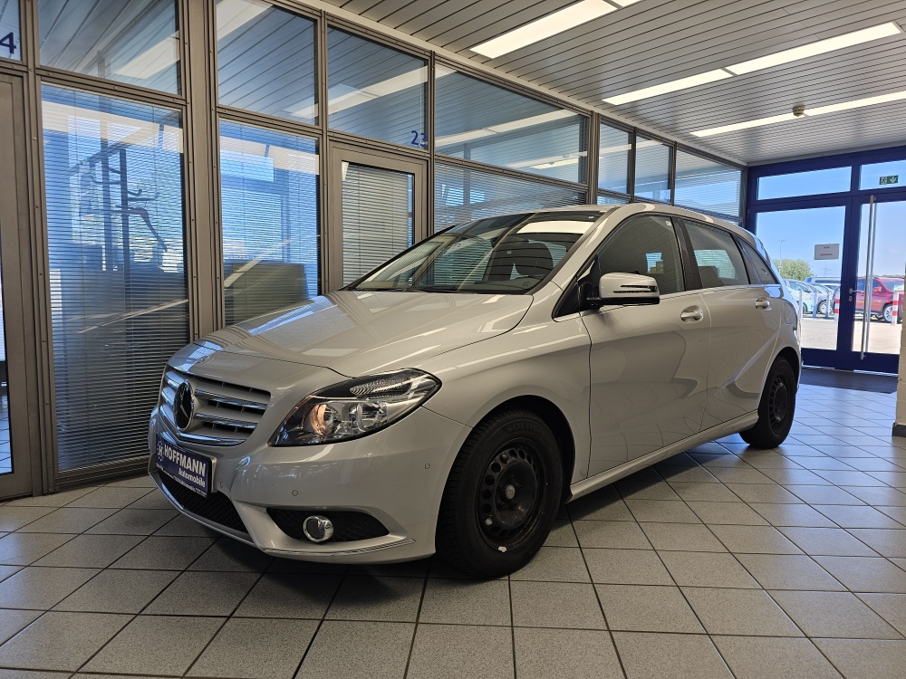 Mercedes-Benz B 180 bei Hoffmann Automobile in Wolfsburg kaufen und sofort mitnehmen - Bild 1