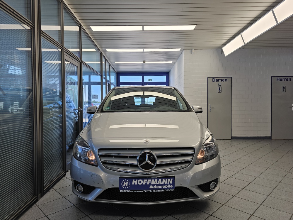 Mercedes-Benz B 180 bei Hoffmann Automobile in Wolfsburg kaufen und sofort mitnehmen - Bild 19