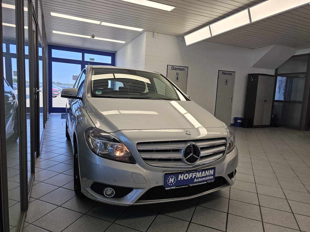 Mercedes-Benz B 180 bei Hoffmann Automobile in Wolfsburg kaufen und sofort mitnehmen - Bild 20