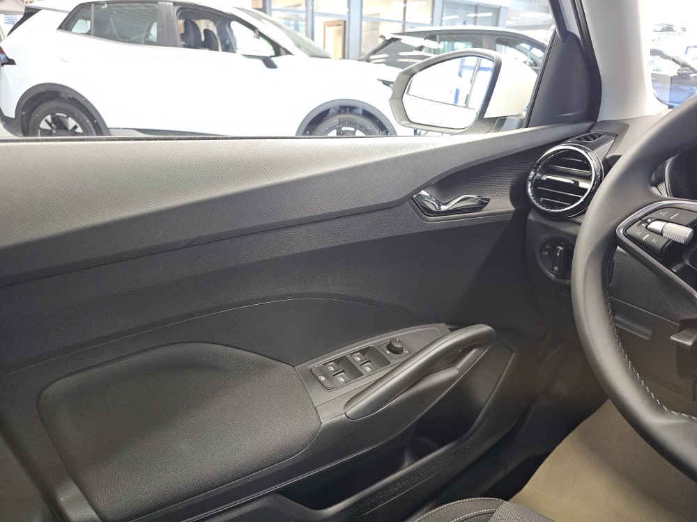Skoda Fabia bei Hoffmann Automobile in Wolfsburg kaufen und sofort mitnehmen - Bild 17