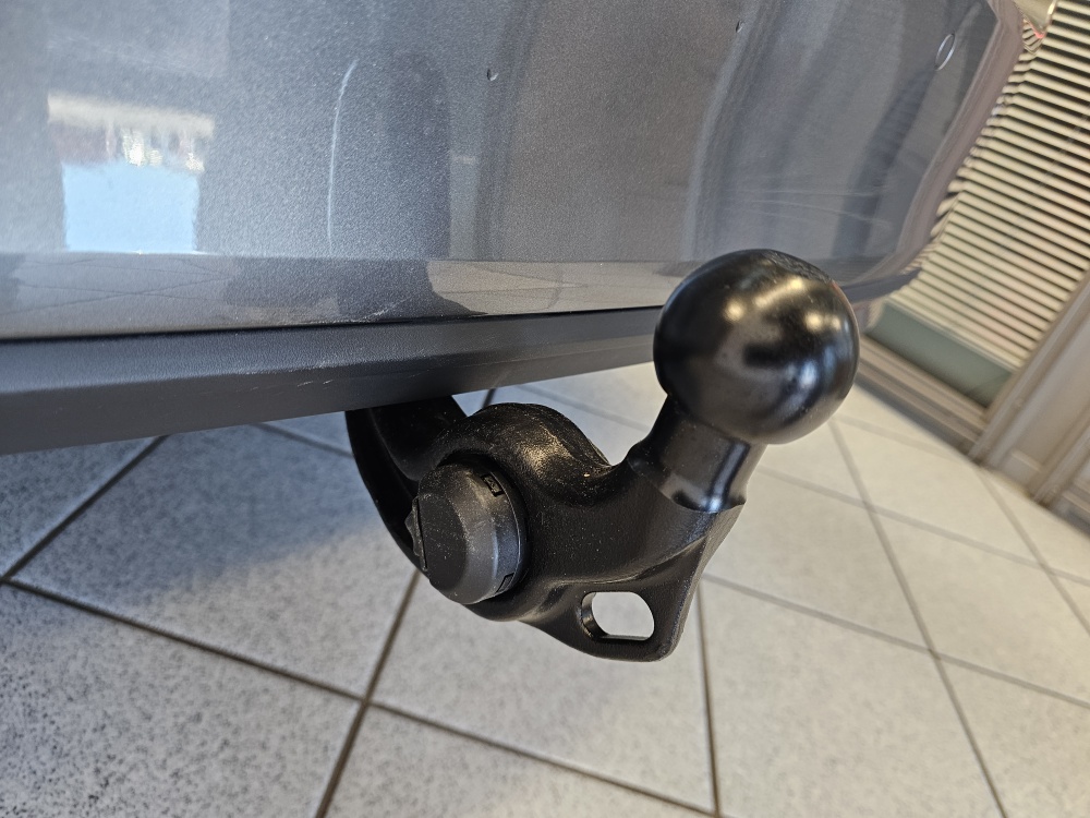 Skoda Octavia Combi bei Hoffmann Automobile in Wolfsburg kaufen und sofort mitnehmen - Bild 4