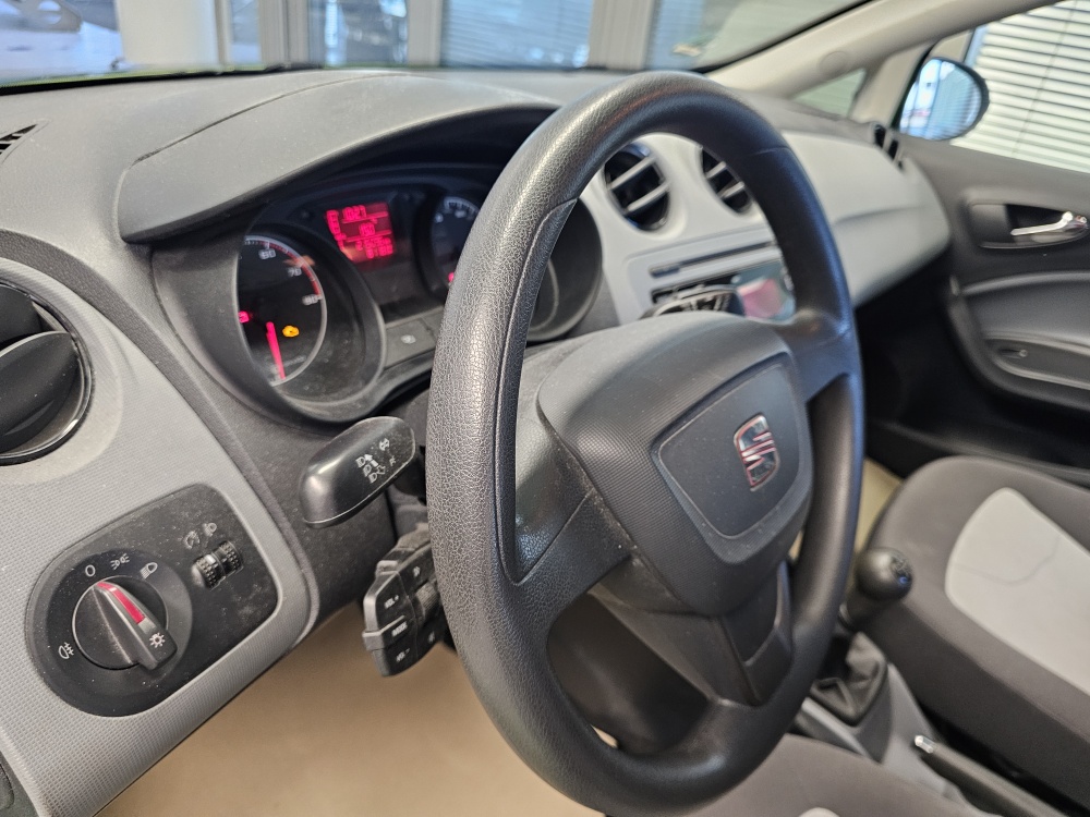 Seat Ibiza bei Hoffmann Automobile in Wolfsburg kaufen und sofort mitnehmen - Bild 14